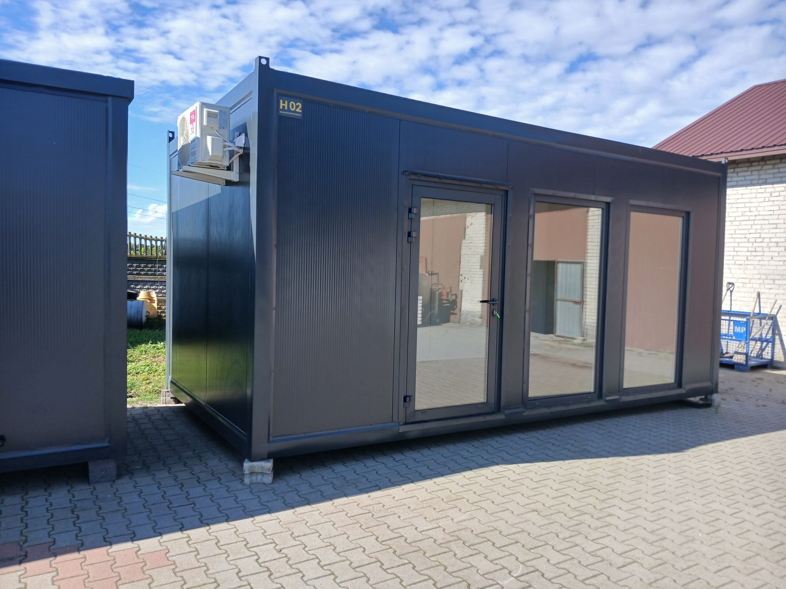 Kontener Handlowy 18m2 pusty z klimatyzacją - obrazek 2