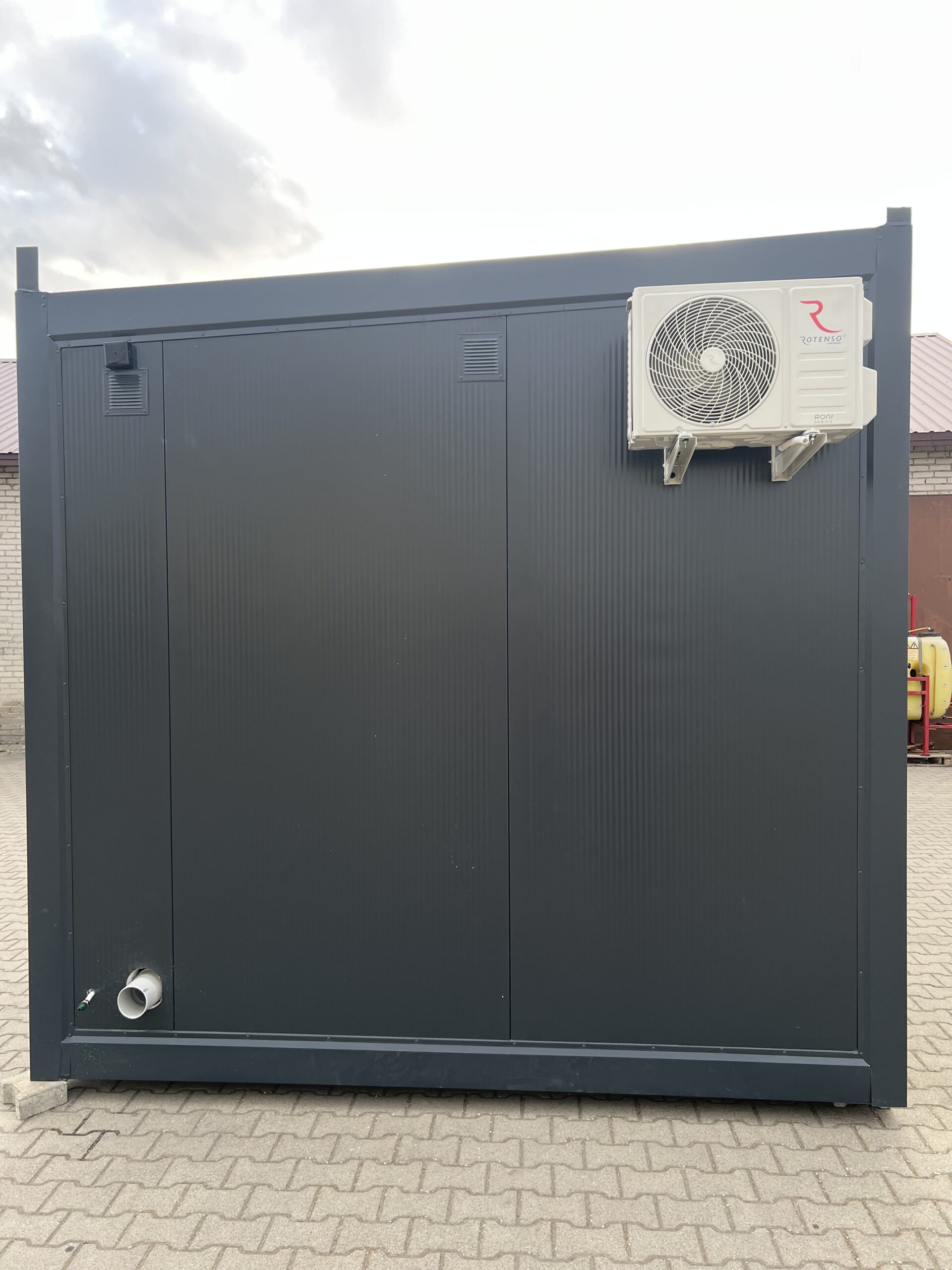 Kontener Handlowy 18m2 WC + aneks kuchenny z klimatyzacją - obrazek 3